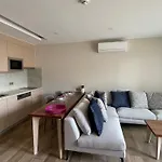 Garden Luxury Lejlighed *