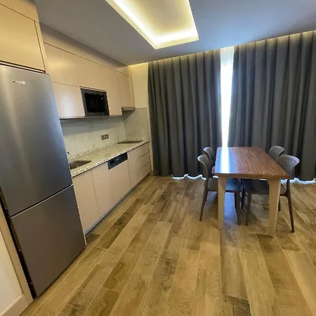 Garden Luxury * 阿拉尼亚