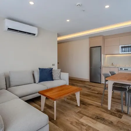 Garden Luxury Apartment