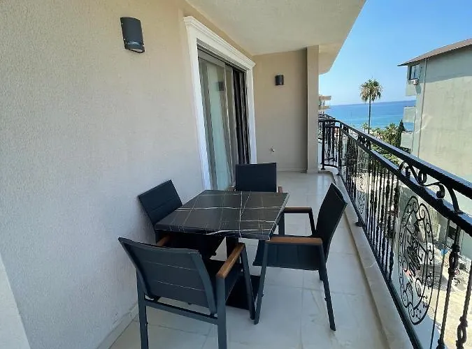 דירה Garden Luxury