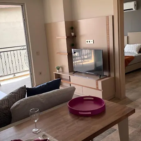 Garden Luxury Апартаменты
